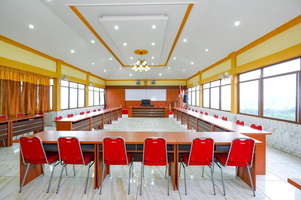 Oyo 3125 Hotel Taman Sari Семаранг Экстерьер фото