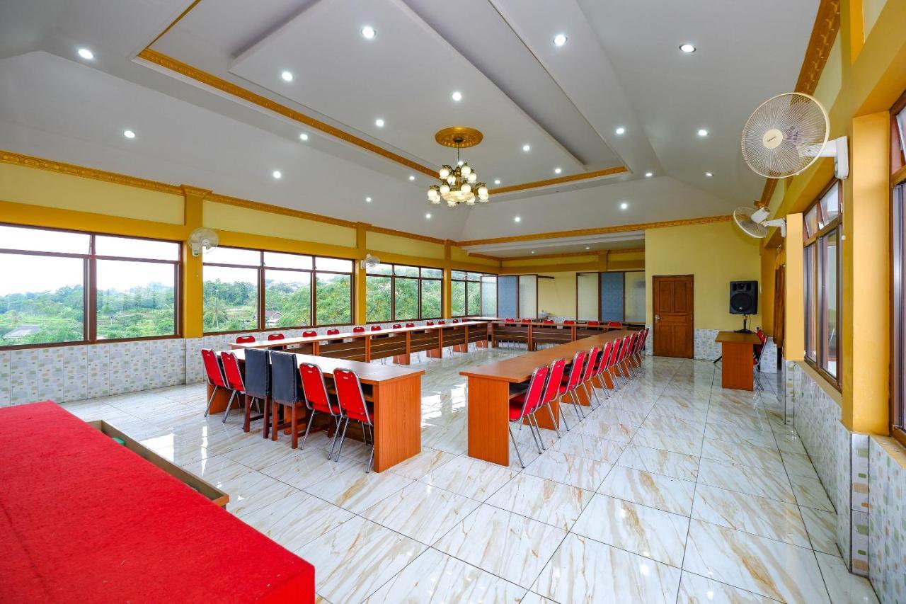Oyo 3125 Hotel Taman Sari Семаранг Экстерьер фото